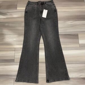 NWT KAFFE KAsinem High Waist Flared Jeans with Stretch Size M (Danish 38)